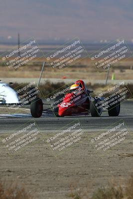 media/Nov-17-2024-CalClub SCCA (Sun) [[5252d9c58e]]/Group 5/Qual (Star Mazda Entrance)/